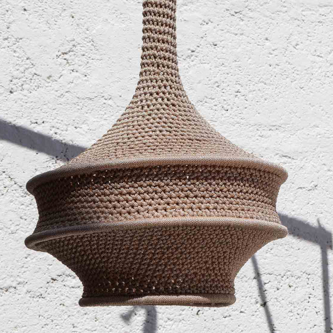 Suspension en crochet
