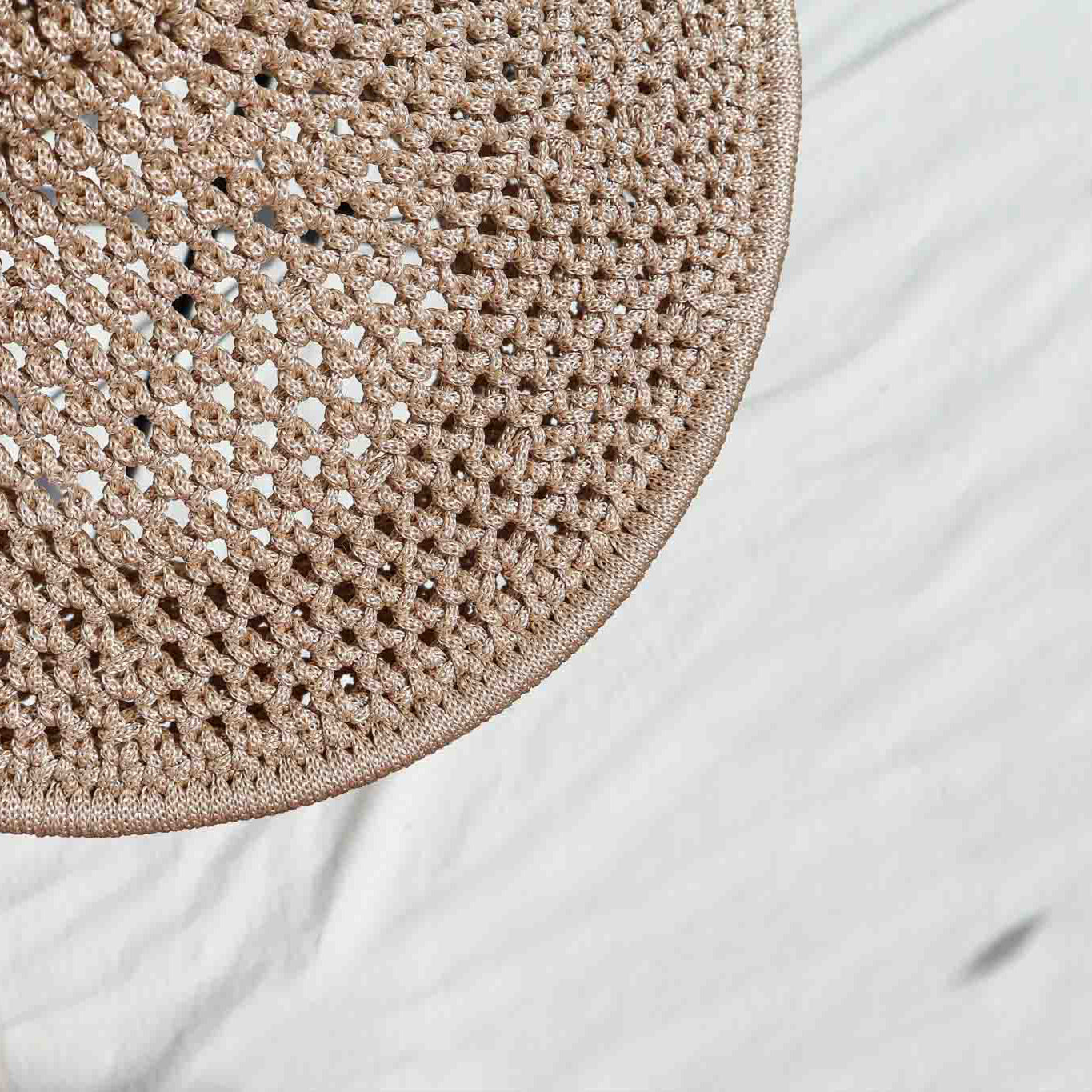 Suspension en crochet