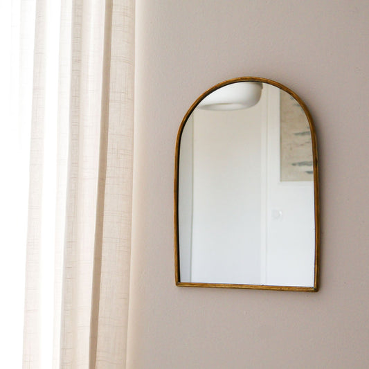 Miroir Bab – Forme porte en laiton, fabrication artisanale