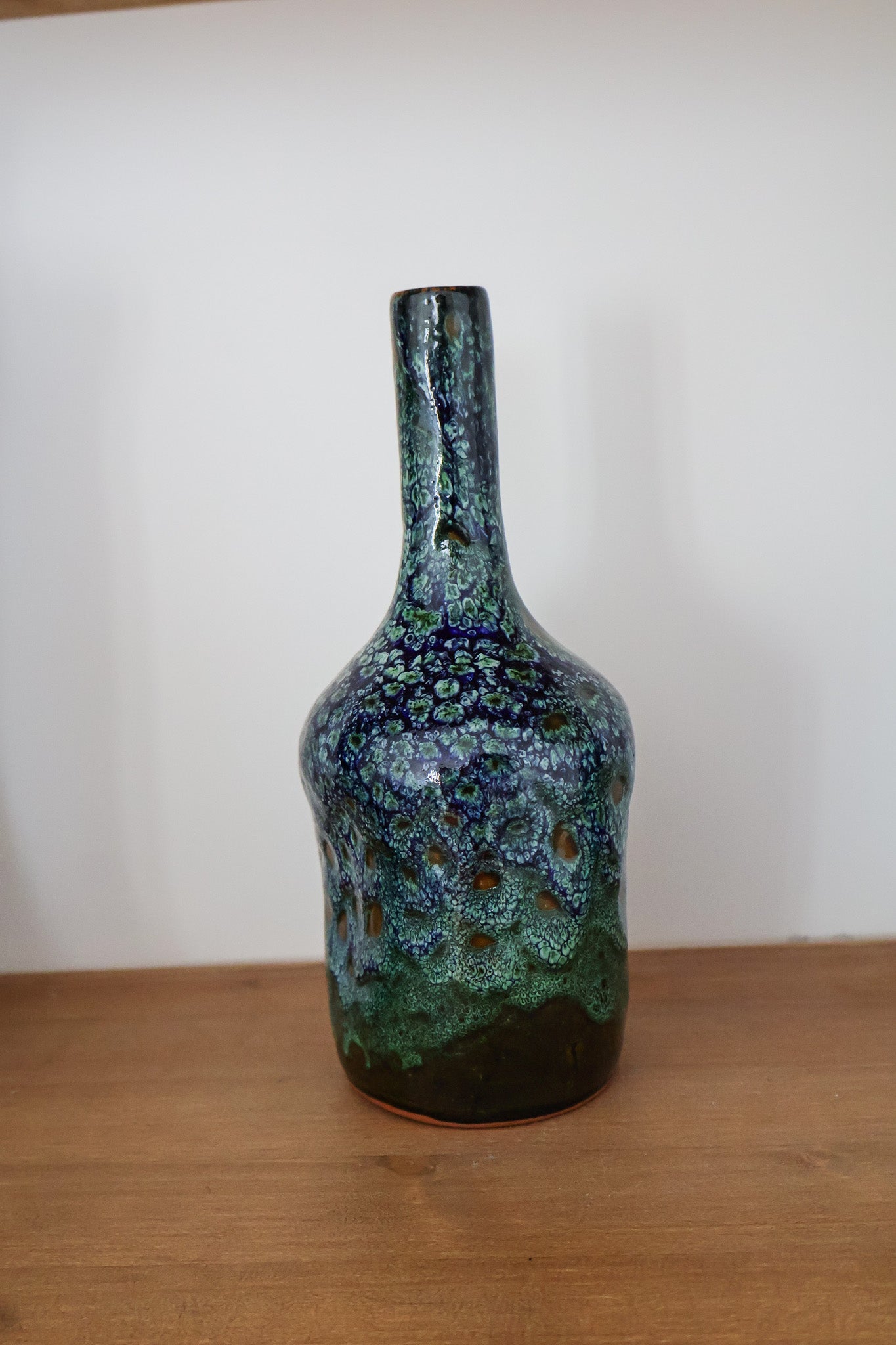 Vase bouteille Qenina – collection Ayyur