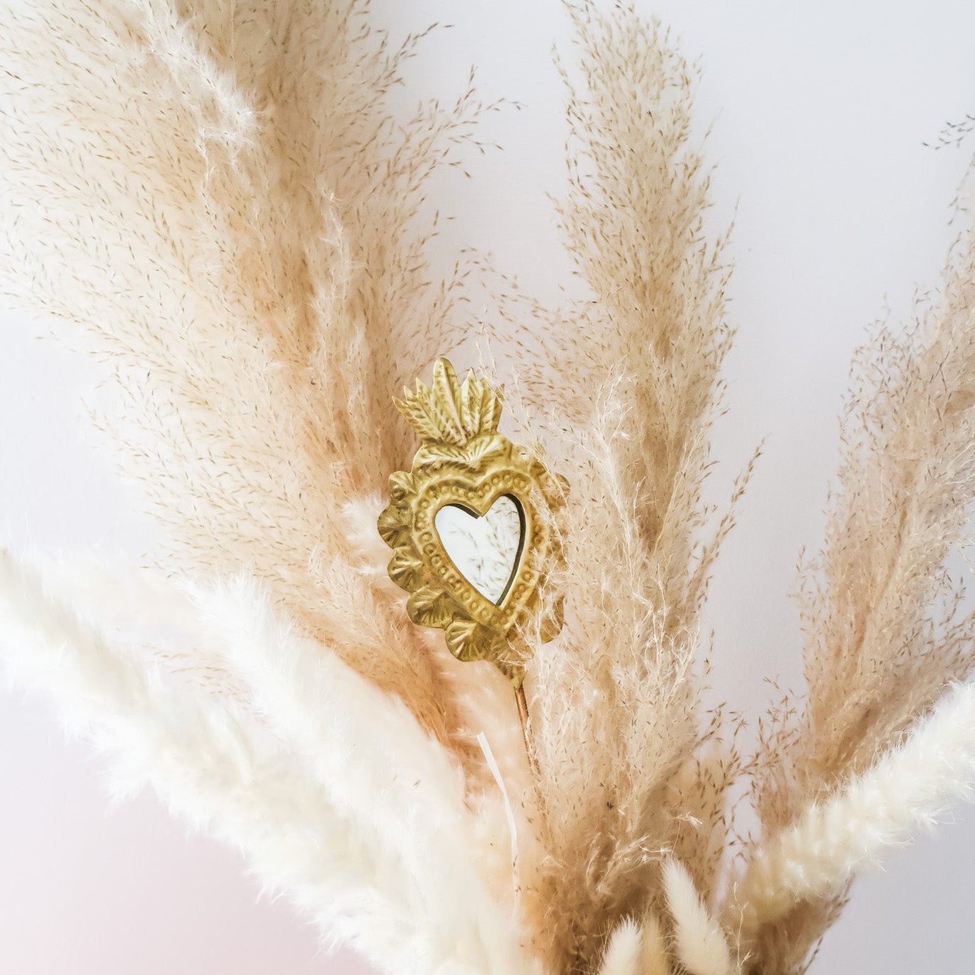 Bijou de bouquet, ex voto – Laiton doré