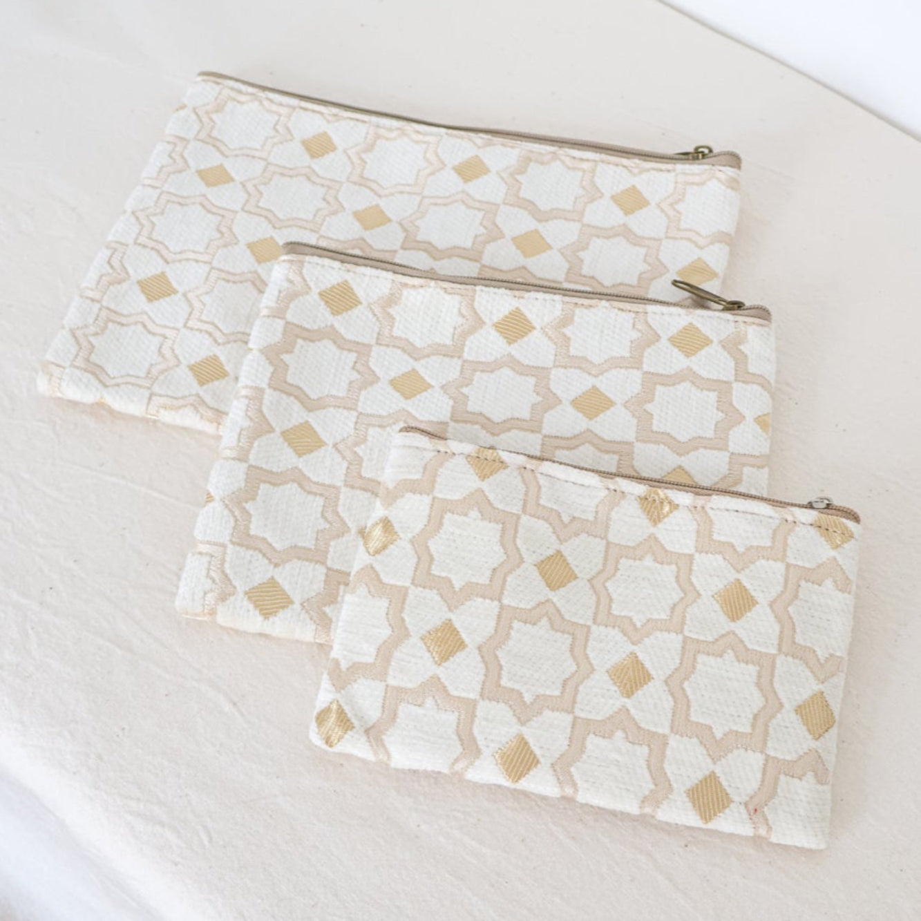 Pochette artisanale - 9 couleurs & 3 tailles