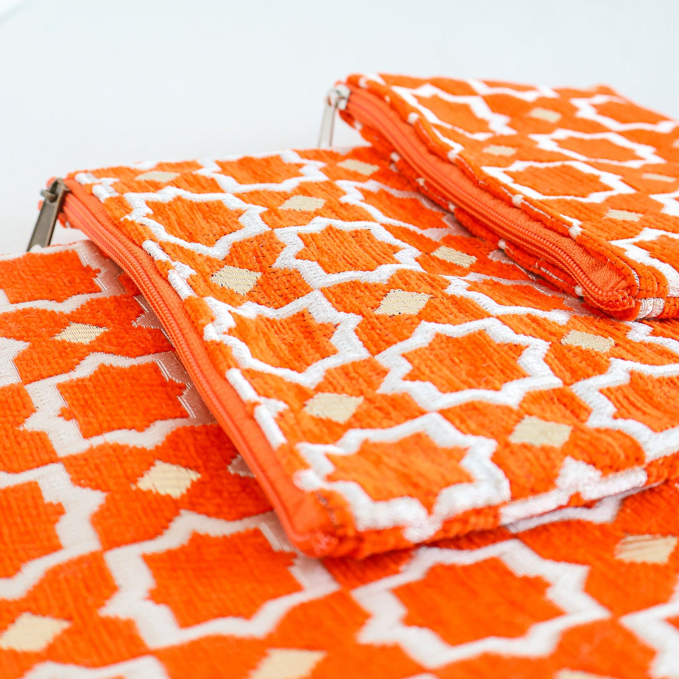 Pochette artisanale - 9 couleurs & 3 tailles