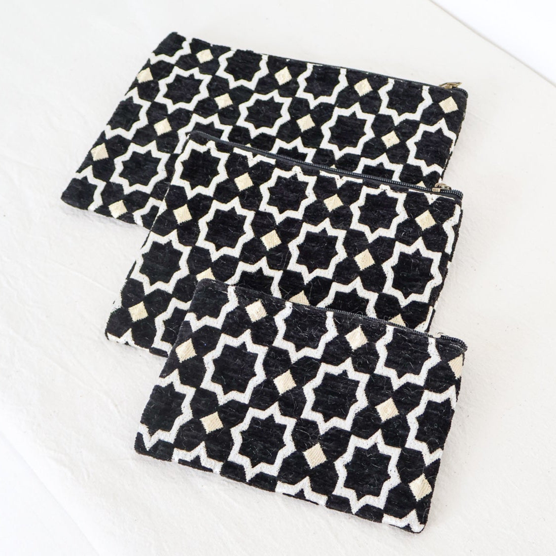 Pochette artisanale - 9 couleurs & 3 tailles