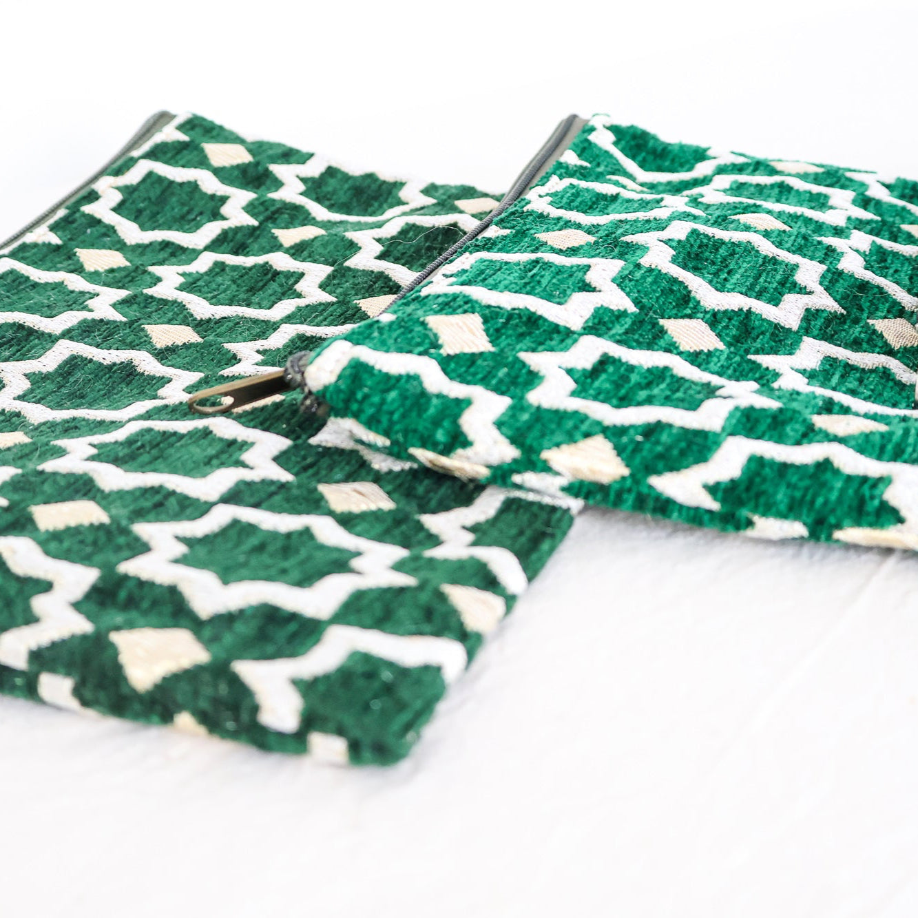 Pochette artisanale - 9 couleurs & 3 tailles