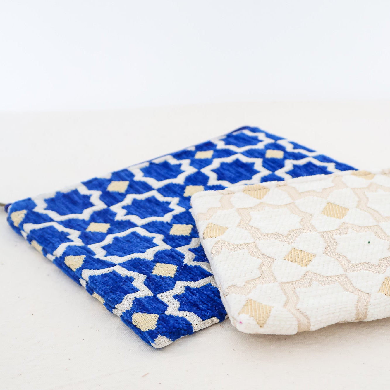Pochette artisanale - 9 couleurs & 3 tailles