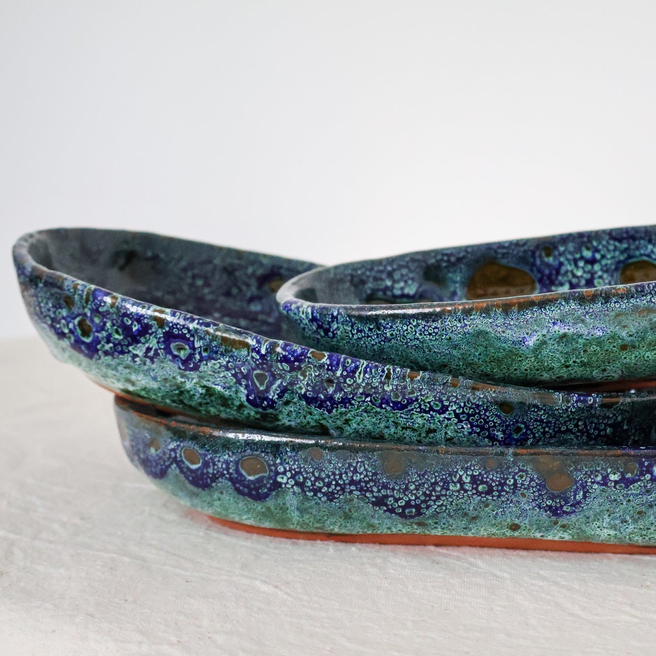 Plat en céramique, 3 tailles - collection Ayyur
