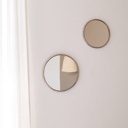 Miroir Tayra – Forme ronde en laiton, fabrication artisanale