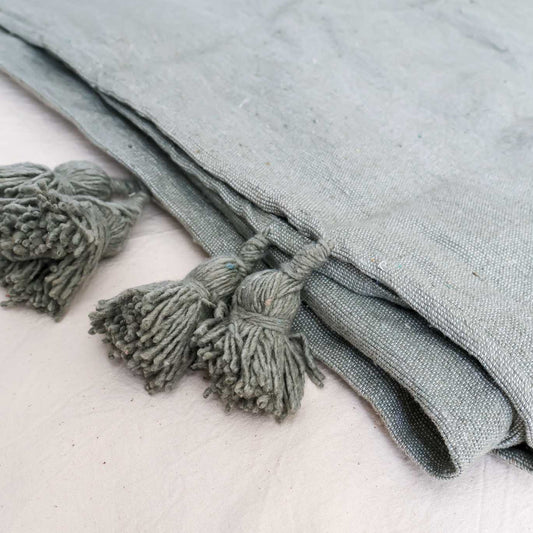 Plaid simple en coton tissé uni ou à rayures – Finition pompons