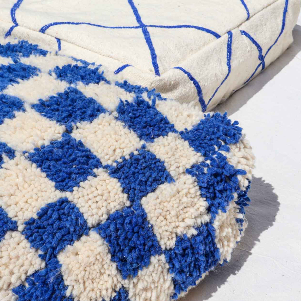 Pouf damier Beni Ouarain – 60x60x25 cm