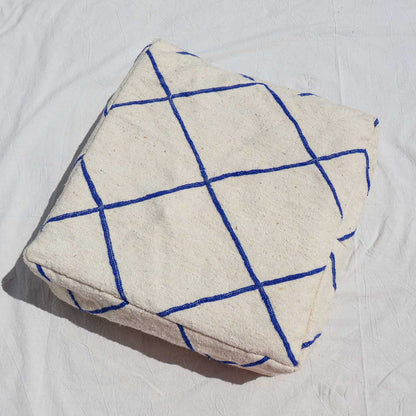 Pouf en tapis KILIM – 60x60x25 cm