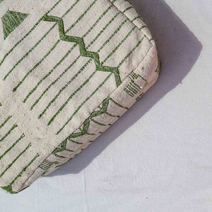 Pouf en tapis KILIM – 60x60x25 cm
