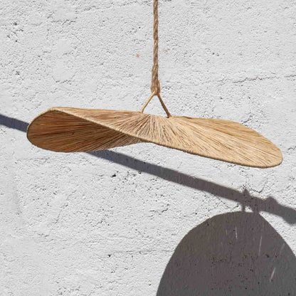 Suspension "Nour" – Raphia ondulé naturel