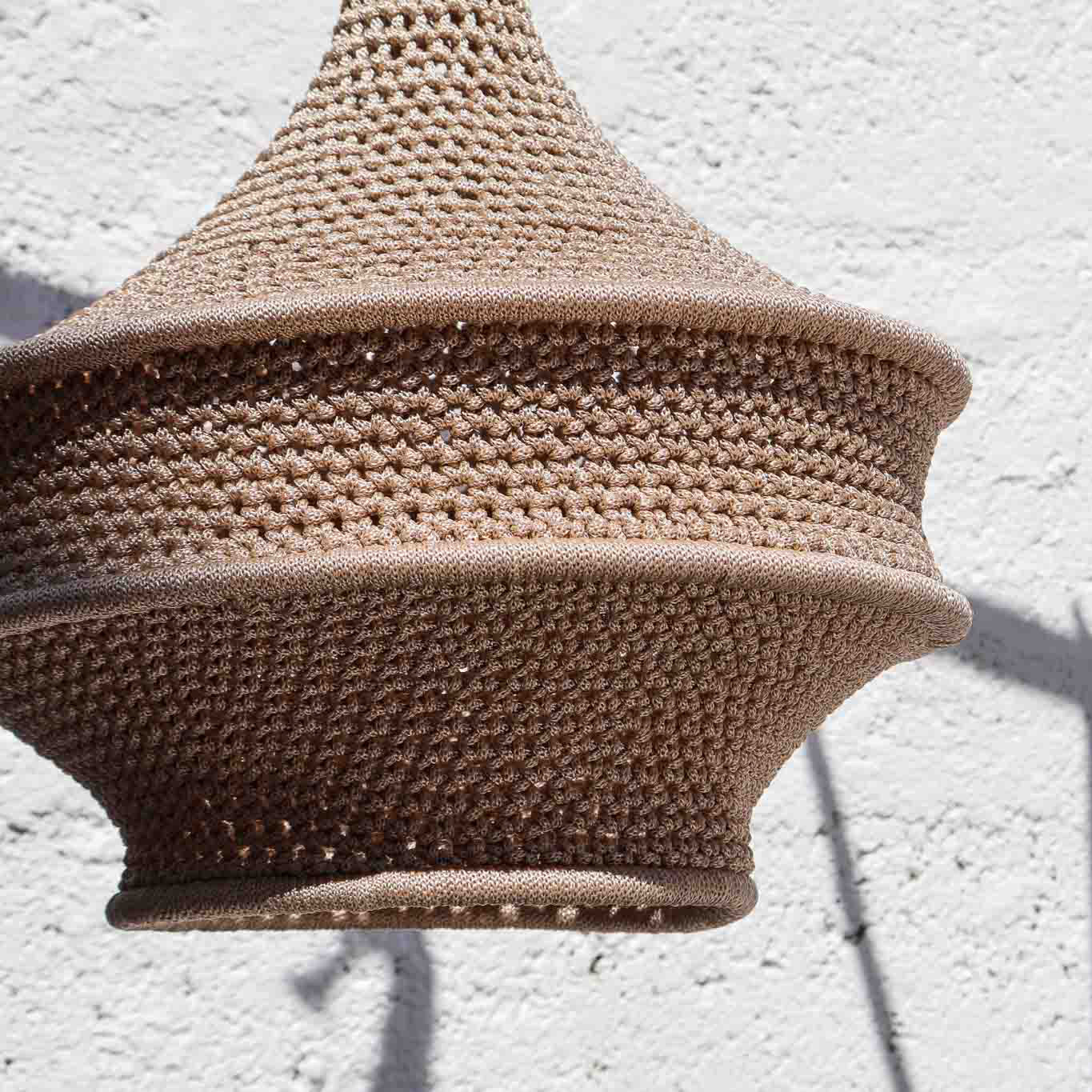 Suspension en crochet