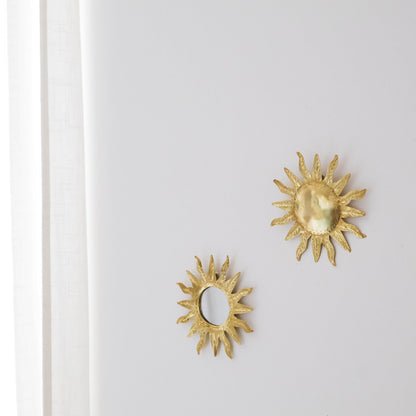 Ex-voto soleil – Laiton doré, avec ou sans miroir