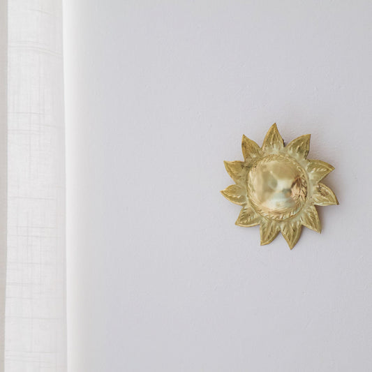 Mini ex-voto soleil – Laiton doré, avec ou sans miroir