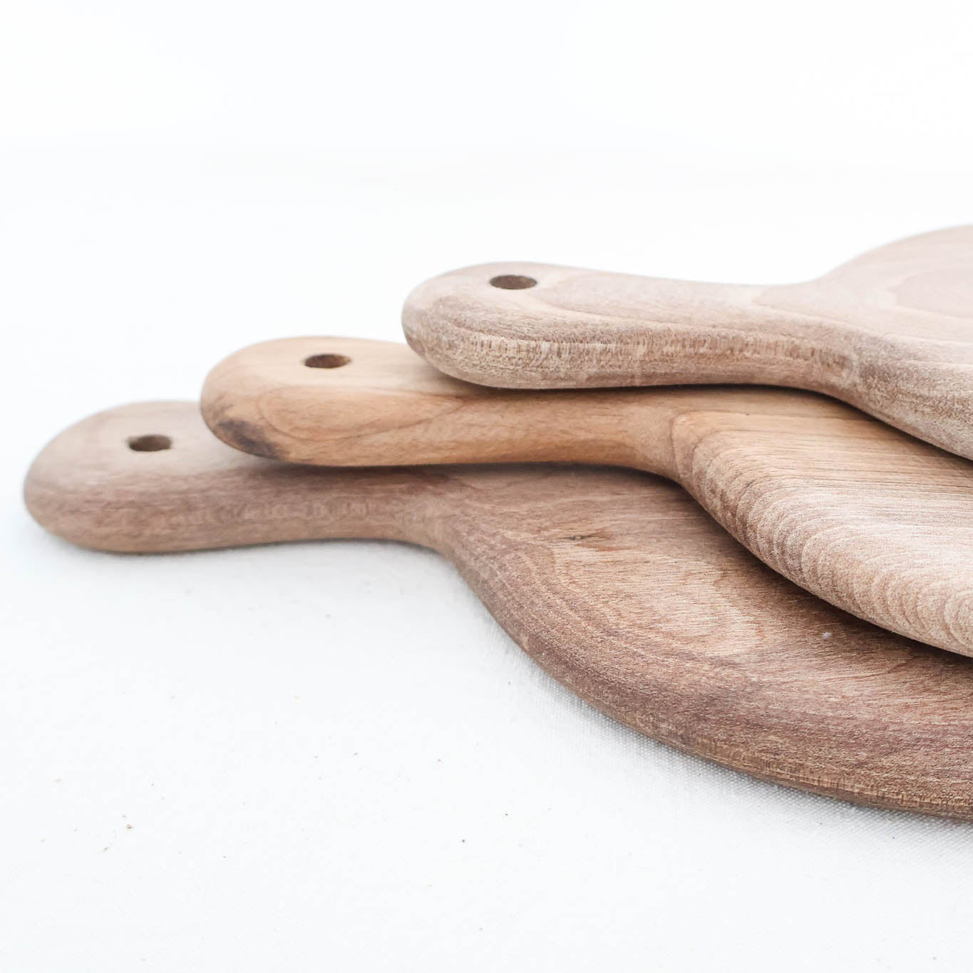 Planche en bois de noyer – 4 tailles