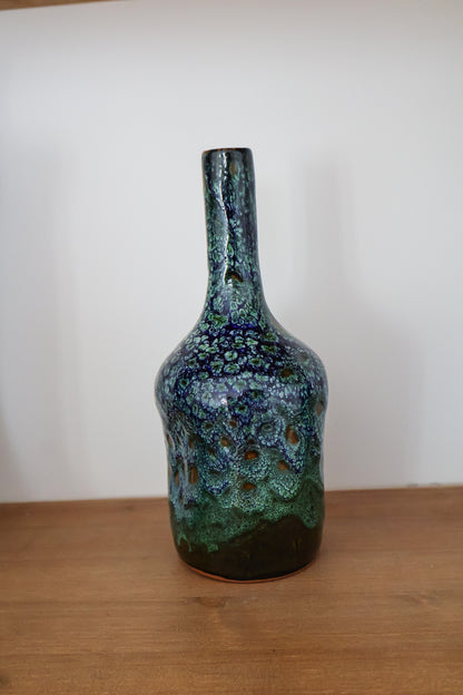 Vase bouteille Qenina – collection Ayyur
