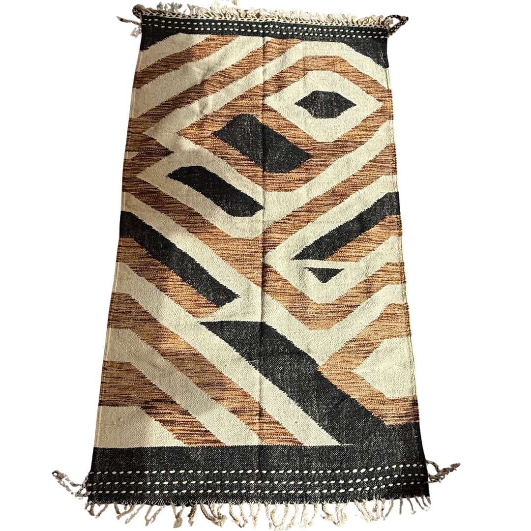 Tapis kilim – Zanafi Tableau unique en laine (136 x 240 cm)