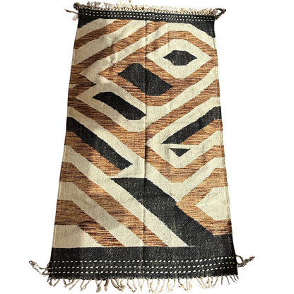 Tapis kilim – Zanafi Tableau unique en laine (136 x 240 cm)