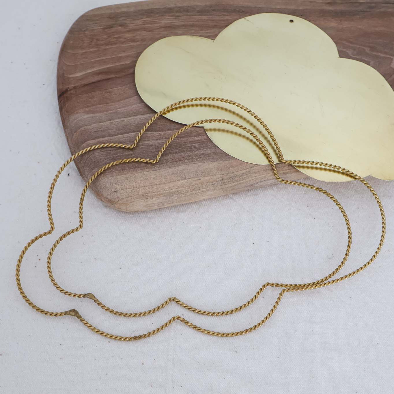 Formes décoratives en laiton torsadé – Oiseau, Nuage ou Lune