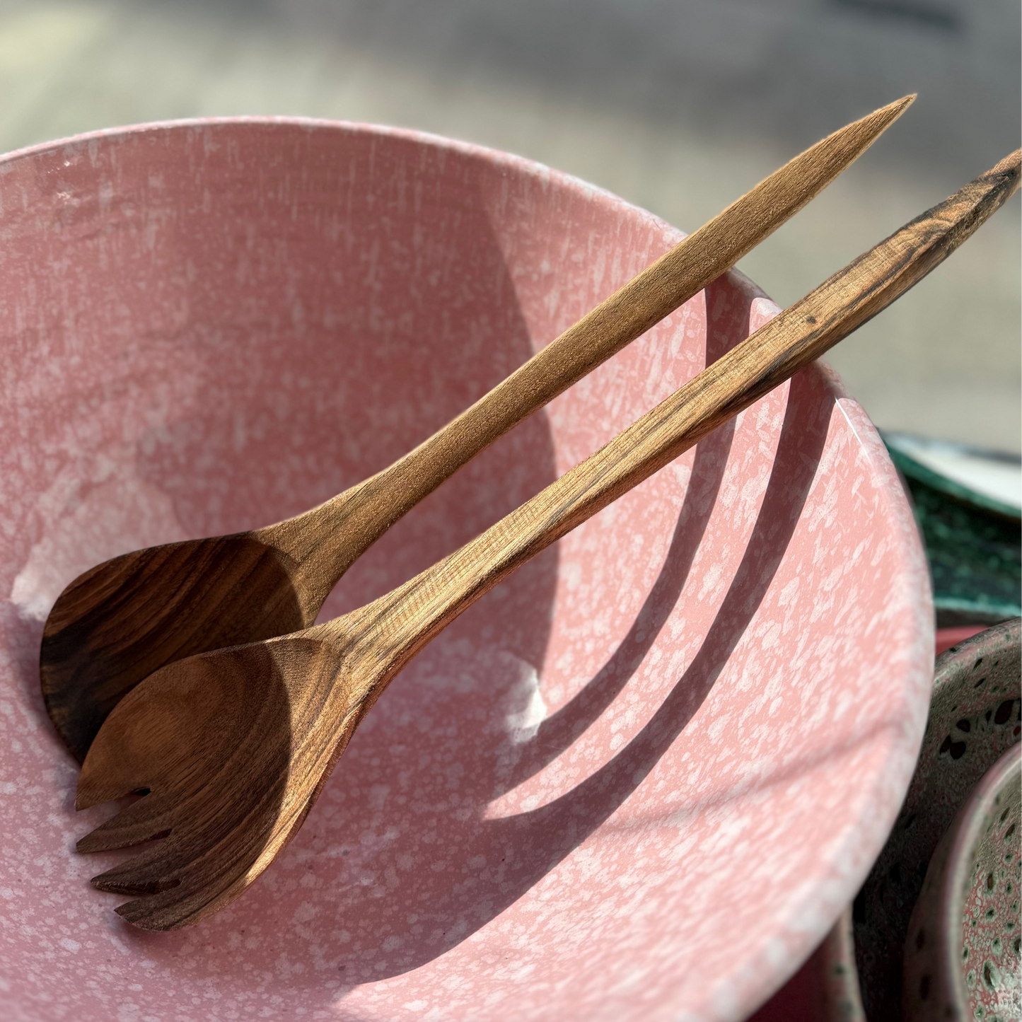 Couverts à salade, en bois de noyer