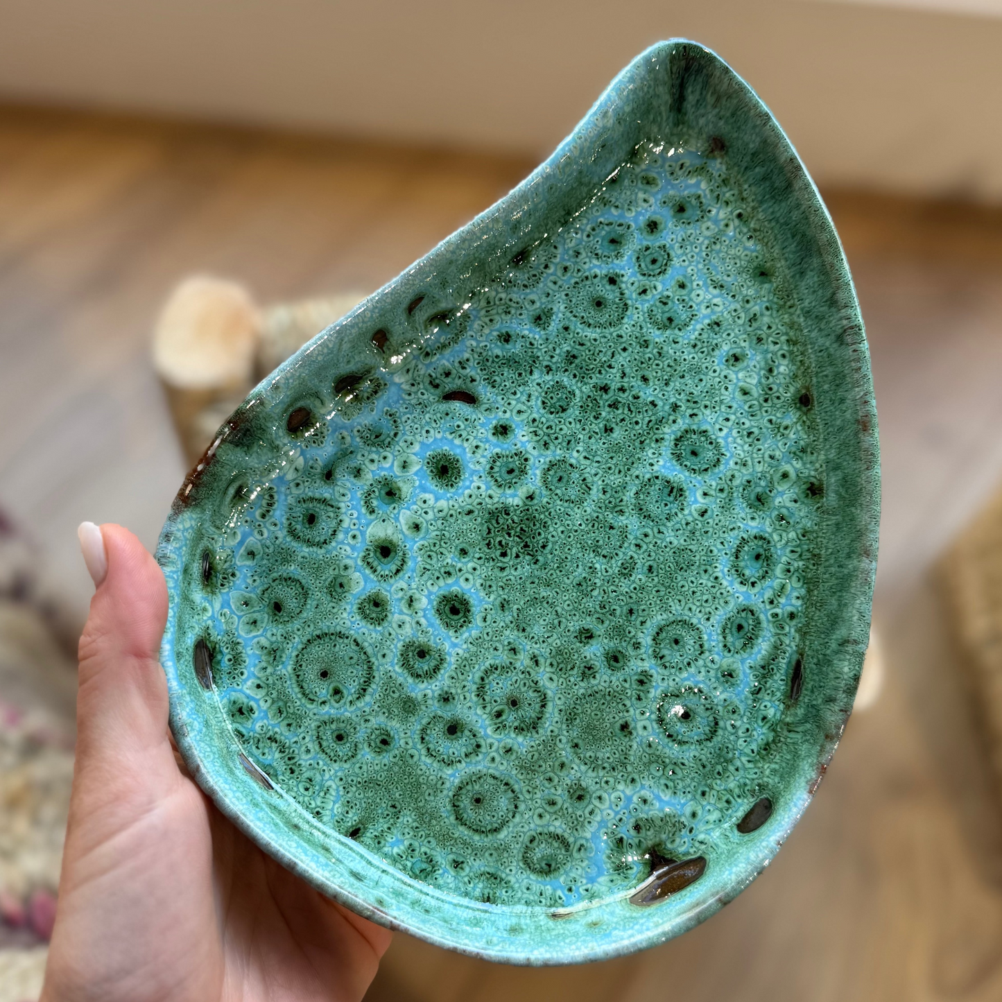 Repose-bijoux unique en céramique