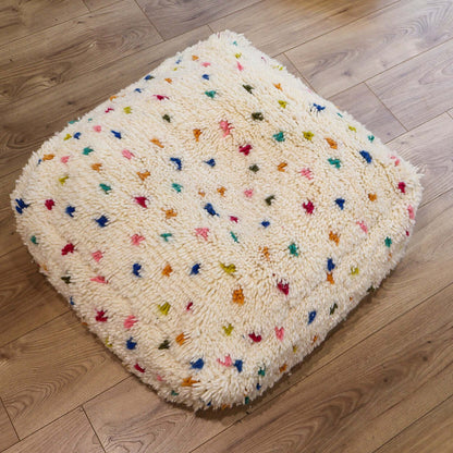 pouf Beni Ouarain à pois coloré