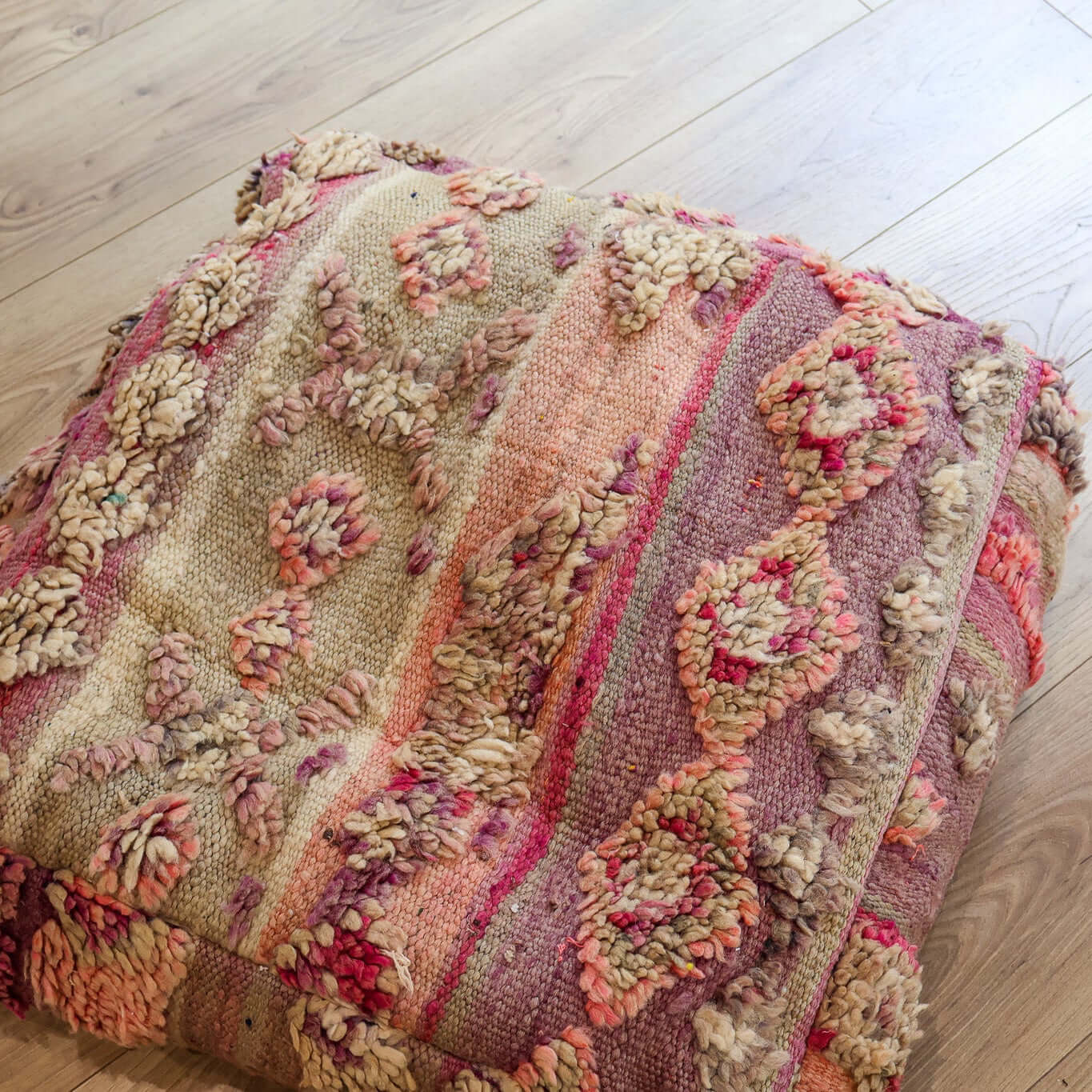 Pouf vintage Boujad – violet & kaki