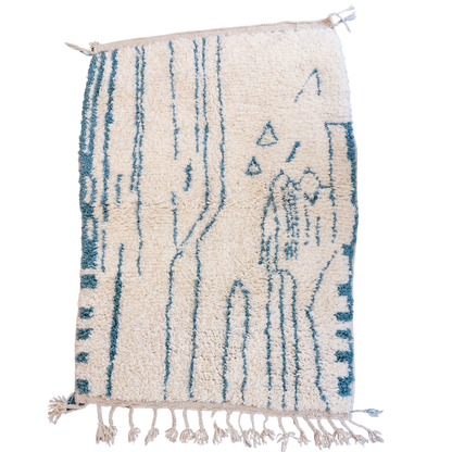 Tapis berbère Beni Ouarain – Laine blanche et motifs bleus tissés main (101 × 153 cm)