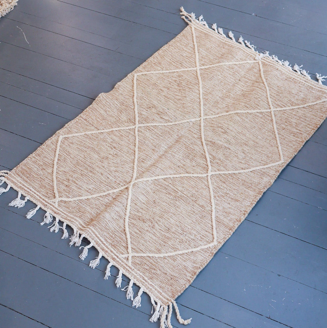 Tapis Zanafi berbère – Laine tissée main du Maroc,  beige/écru (99 × 149 cm)