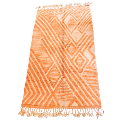 Tapis Mrirt berbère – Laine naturelle épaisse à motifs géométriques orange tissée main (148 × 260 cm)