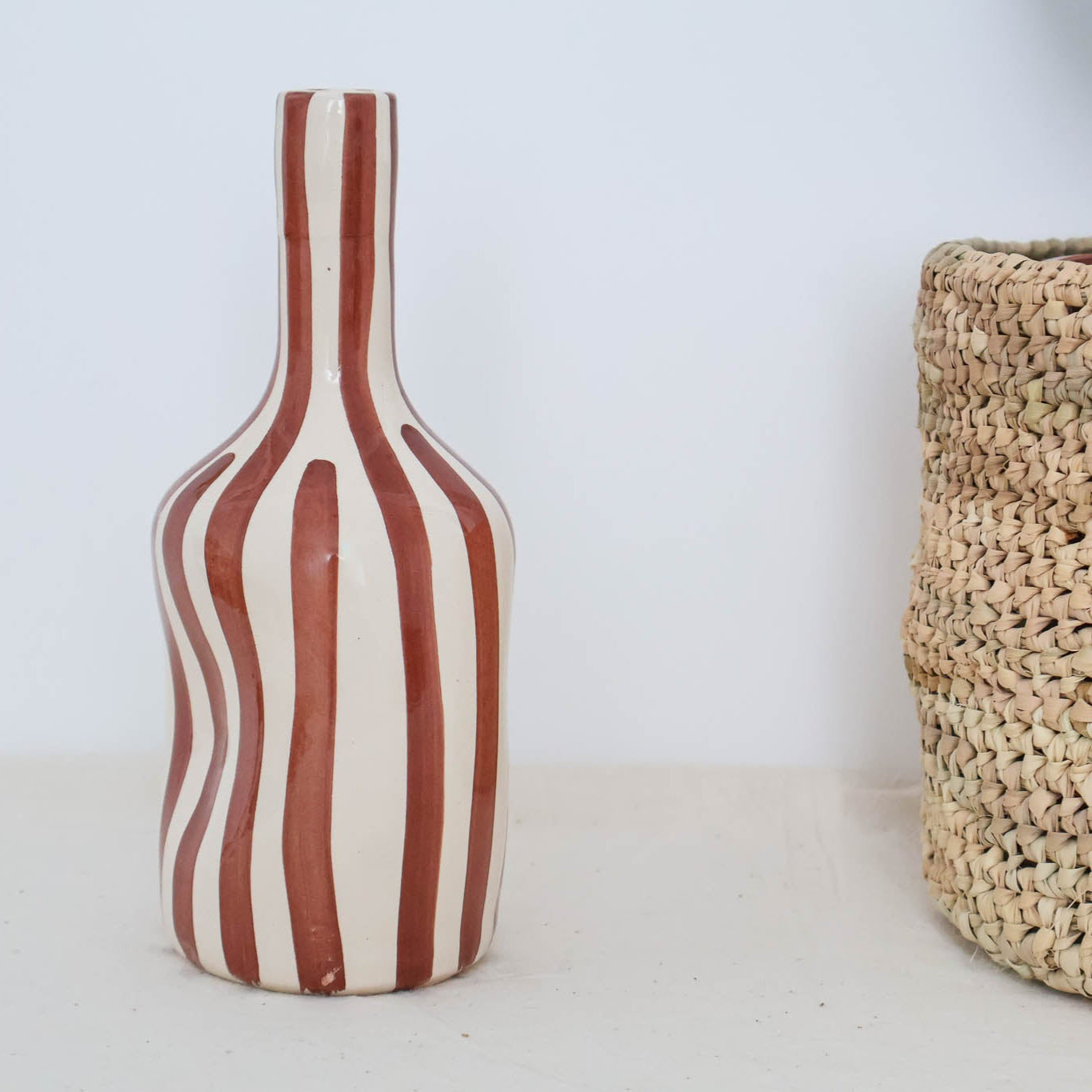 Vase bouteille Qenina – fabrication artisanale